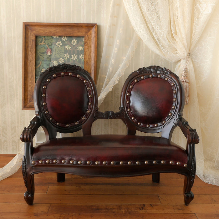 Cameo Back Settee (Burgundy)