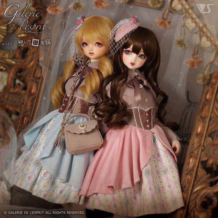 Galerie de l'esprit "Chain Flap Bag & Folded Short Boots"