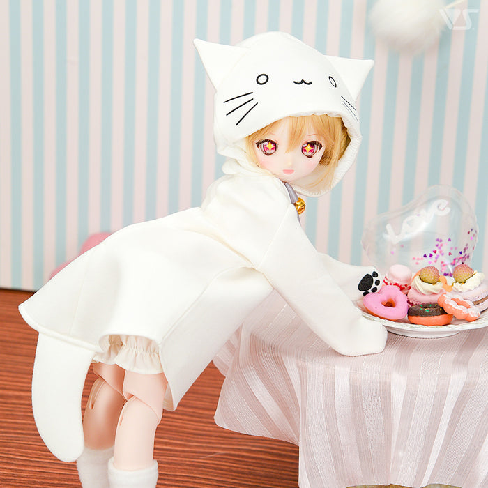 White Cat Hoodie / Mini